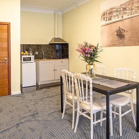 Palais Gare Du Nord Apartment Brussels Ngoại thất bức ảnh